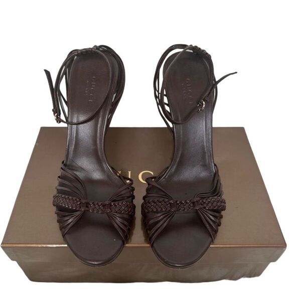 Gucci Heels - Picture 1 of 13